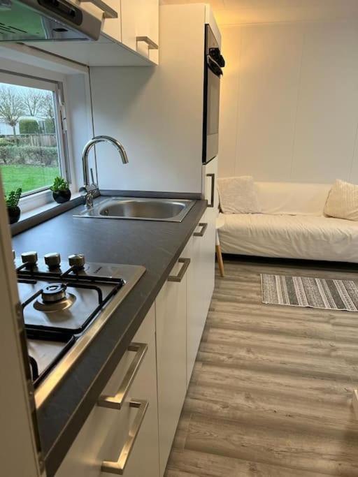 Gezellige Chalet In Lithse Ham المظهر الخارجي الصورة